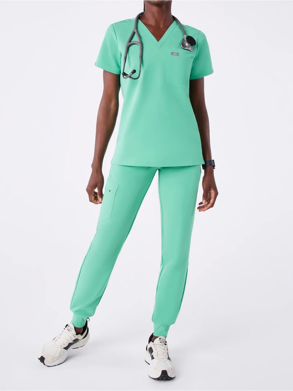 FIGS Catarina Scrub Top & High Waisted Uman Relaxed Joggers Surgical Green Small